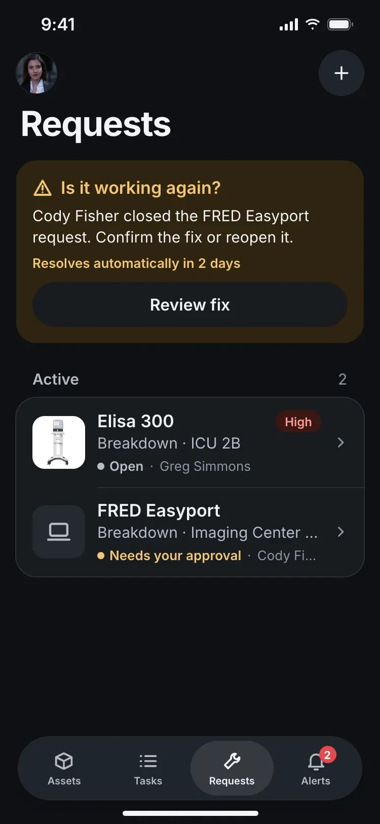 The Requests home screen in dark mode, with the same banner and active list as the light version.